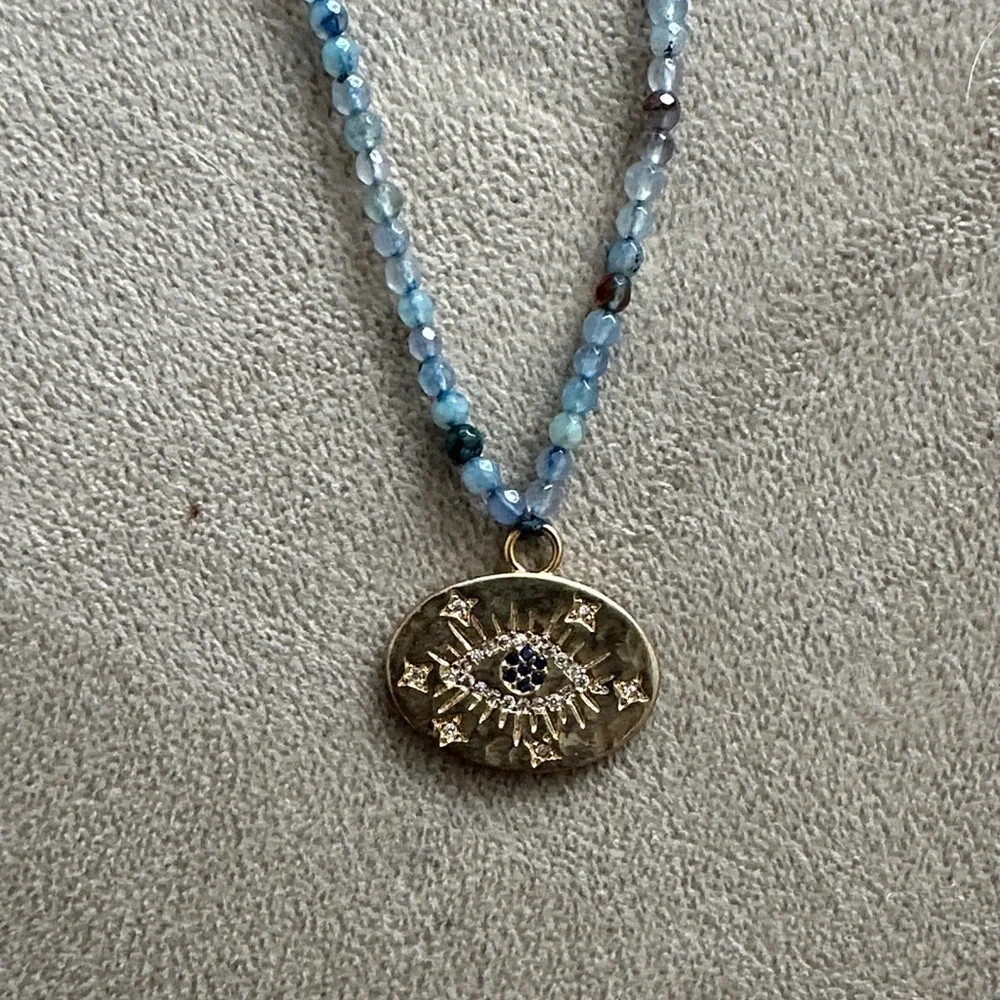 Chic Blue Beaded Necklace with Evil Eye 🧿 Gold Pendant